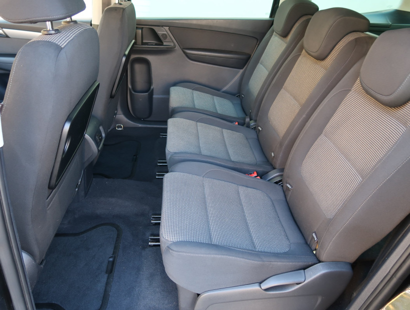 Volkswagen Sharan, 2011
