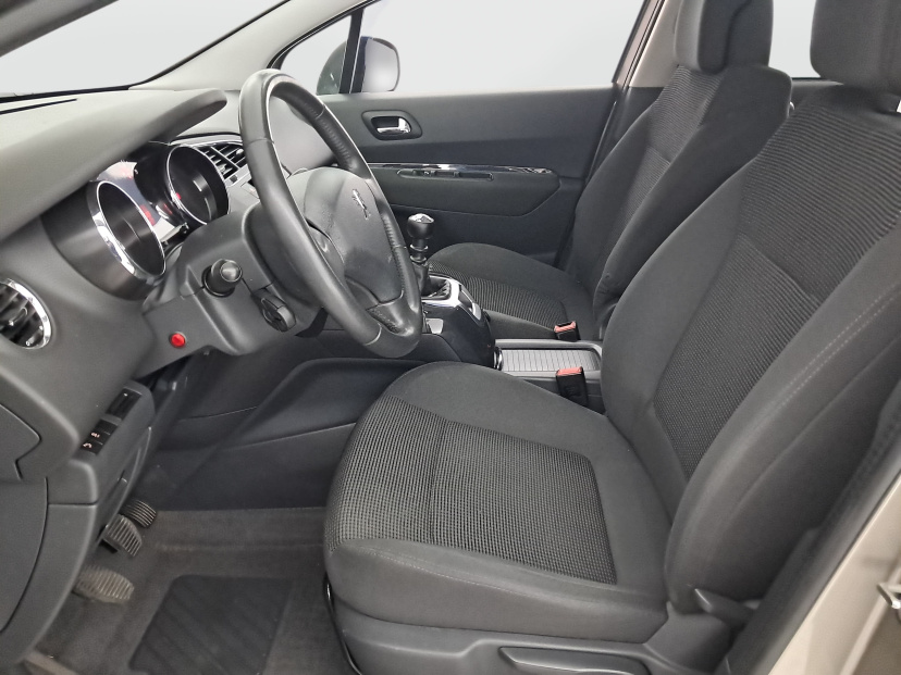 Peugeot 5008, 2013