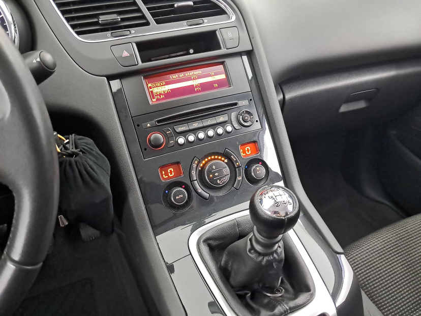 Peugeot 5008, 2013