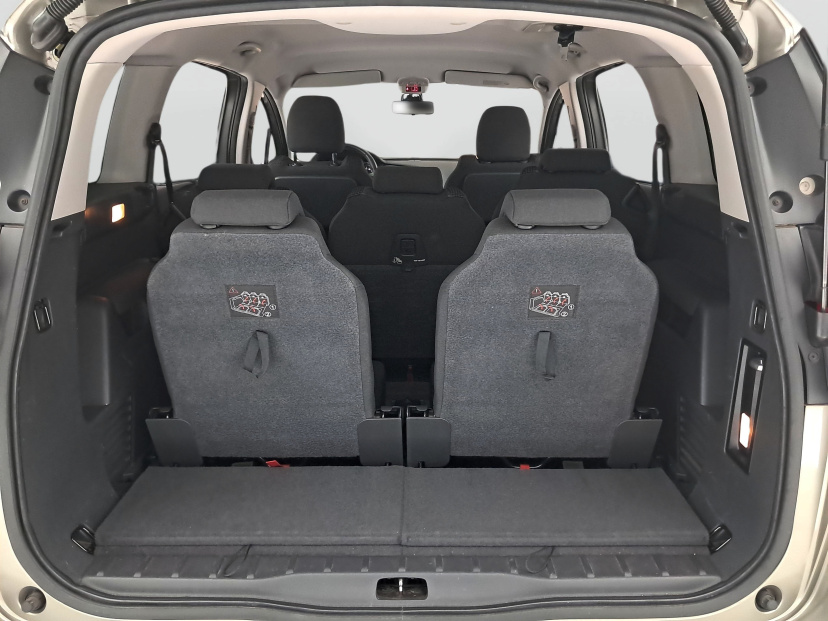 Peugeot 5008, 2013