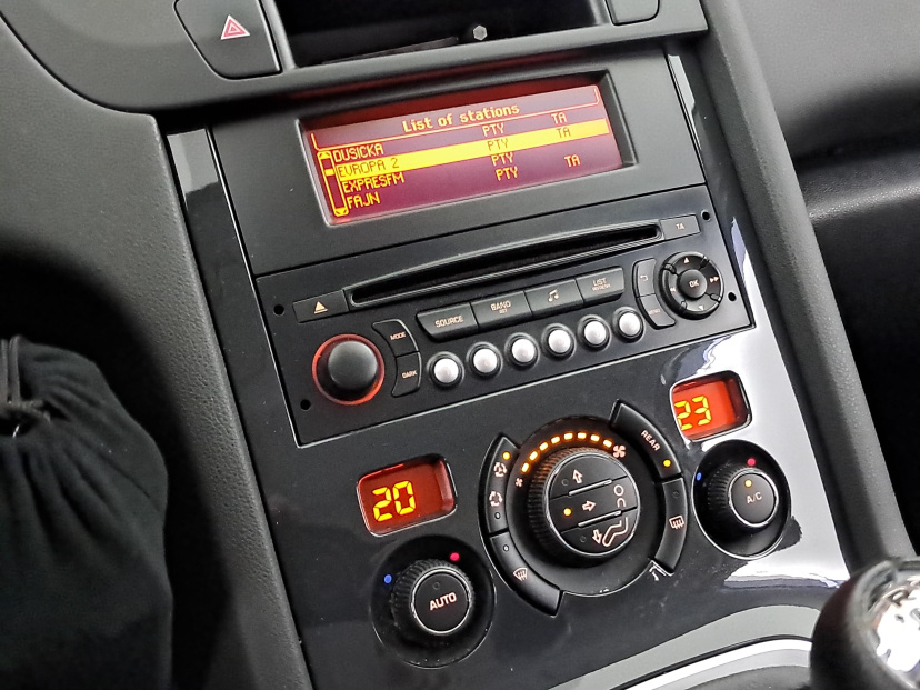 Peugeot 5008, 2013