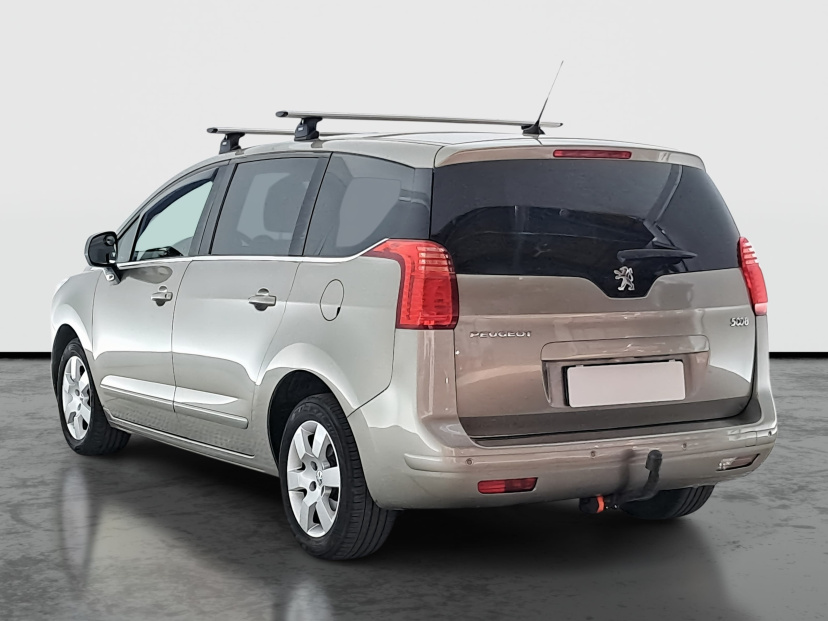 Peugeot 5008, 2013