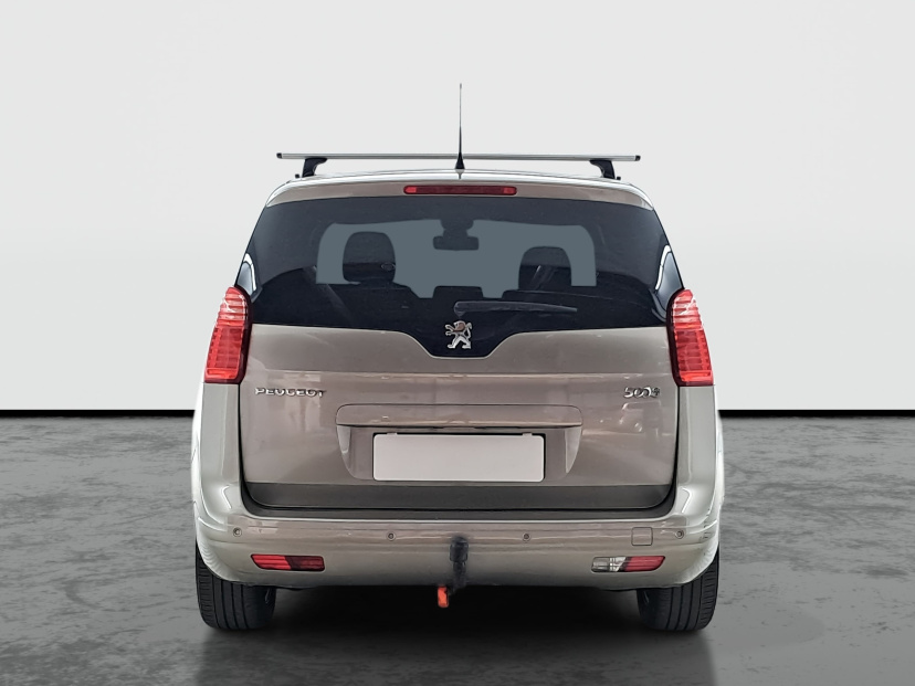 Peugeot 5008, 2013
