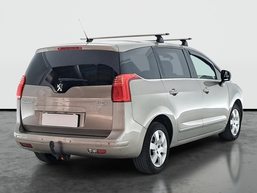 Peugeot 5008, 2013