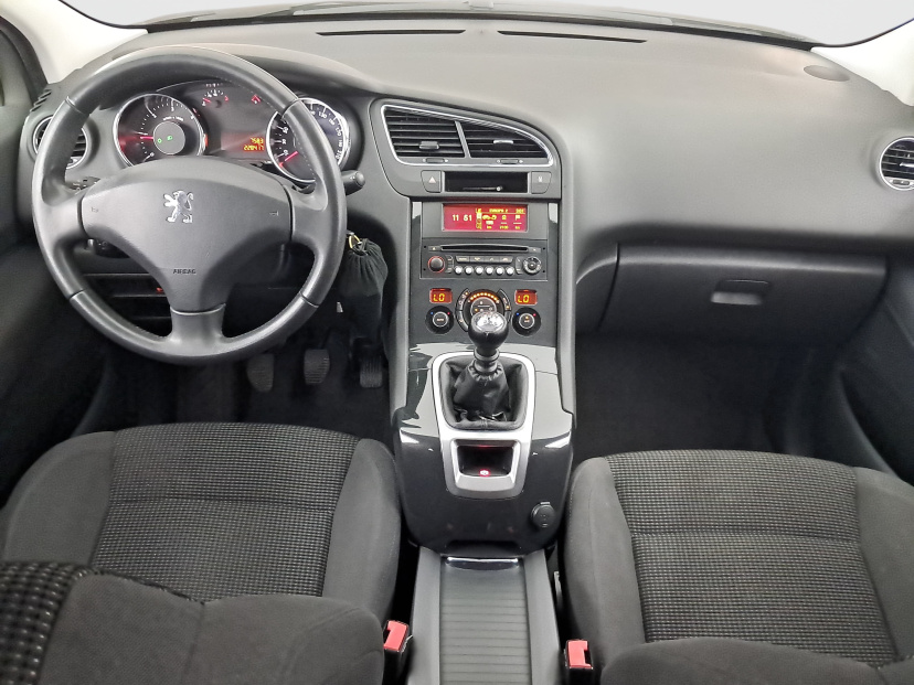Peugeot 5008, 2013
