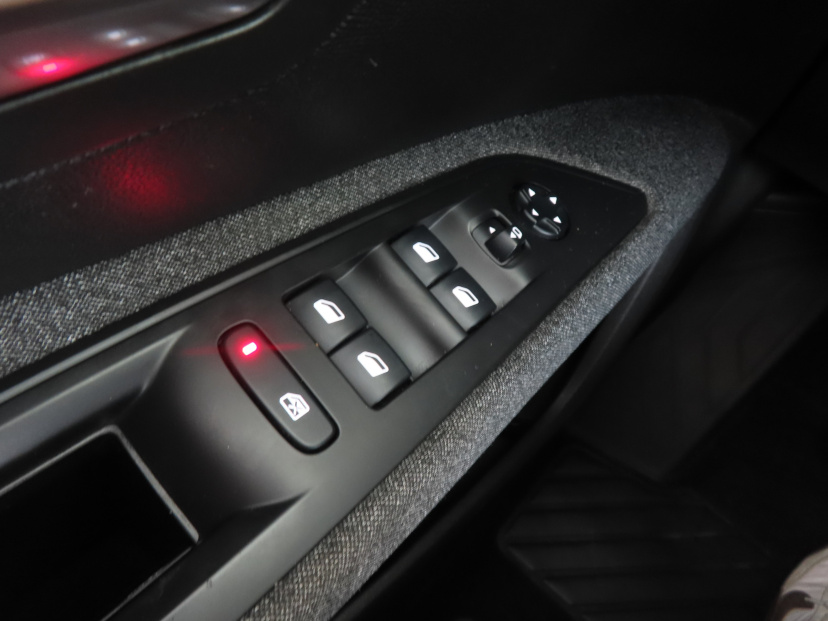 Peugeot 5008, 2018