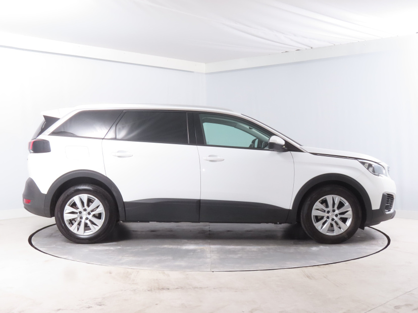 Peugeot 5008, 2018