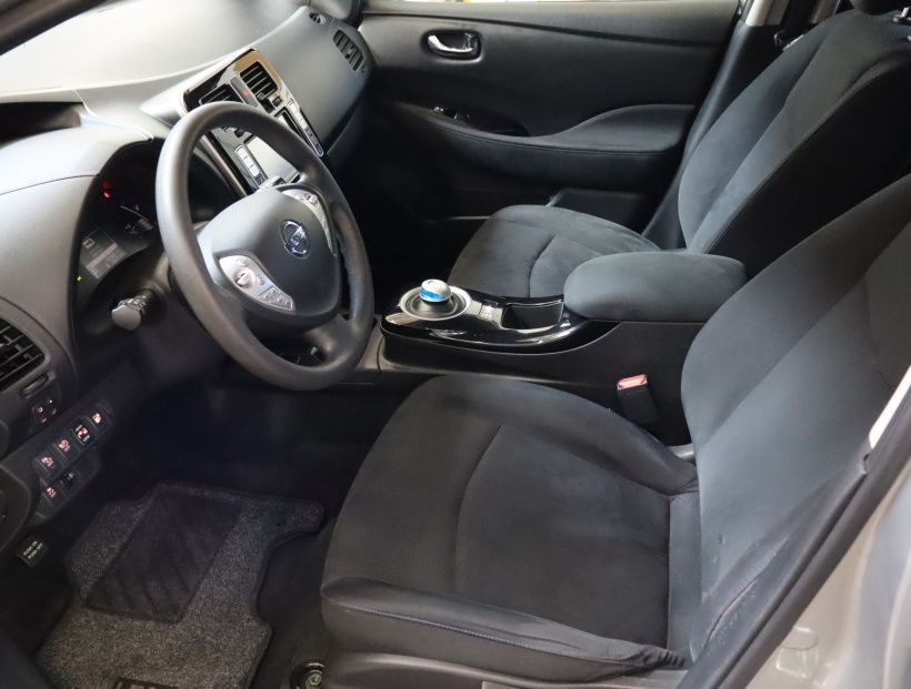 Nissan Leaf, 2015