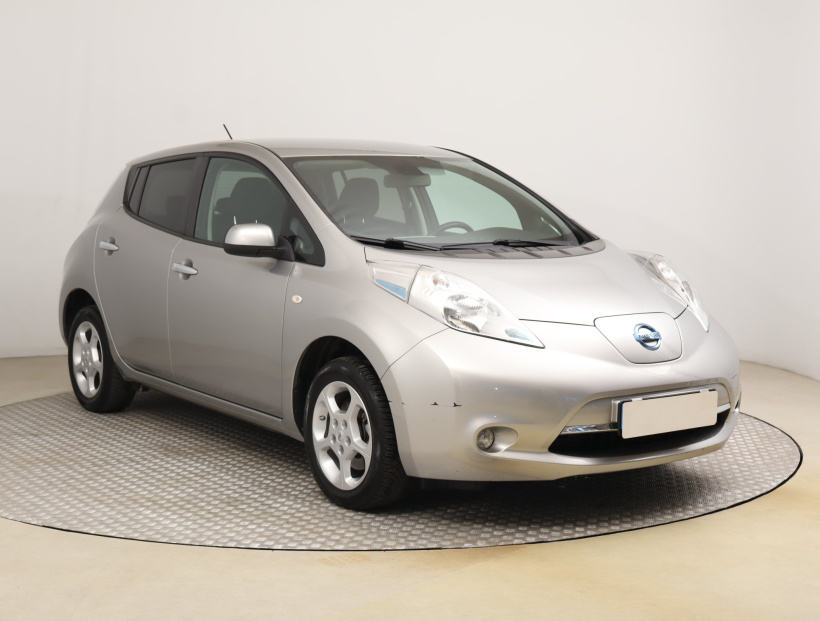 Nissan Leaf, 2015