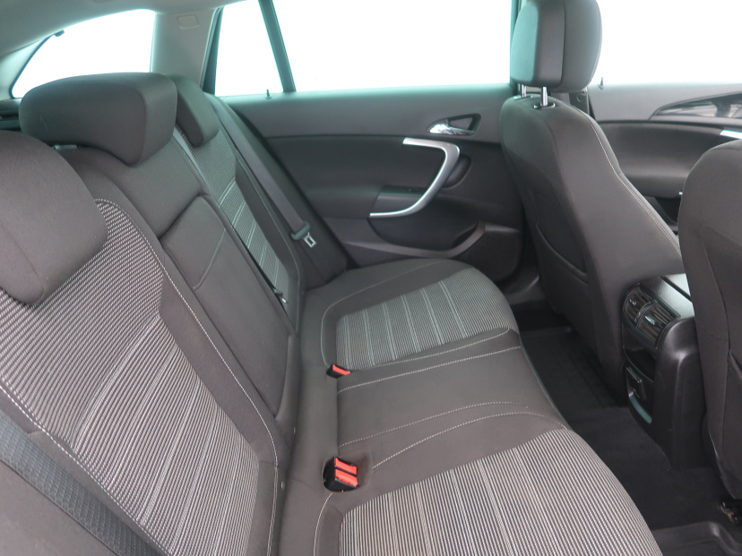 Opel Insignia, 2012