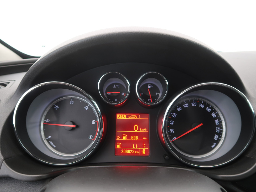 Opel Insignia, 2012