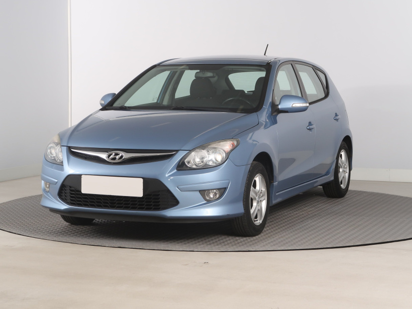 Hyundai i30, 2011