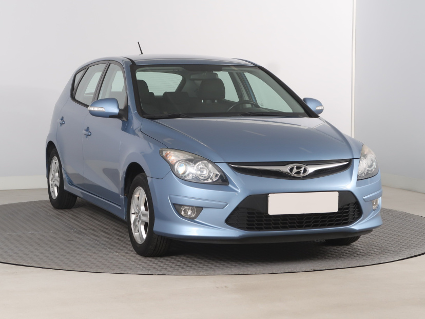 Hyundai i30, 2011