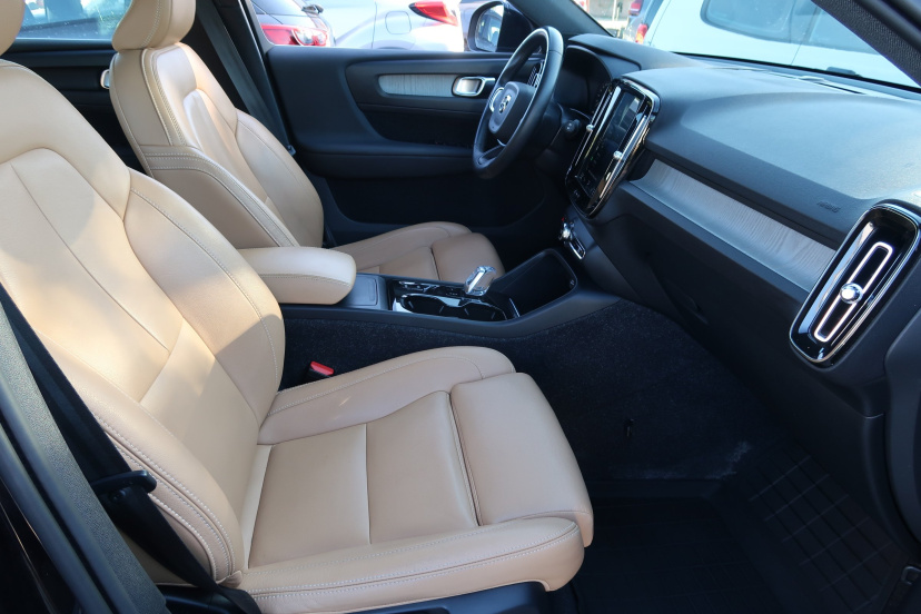 Volvo XC40, 2020