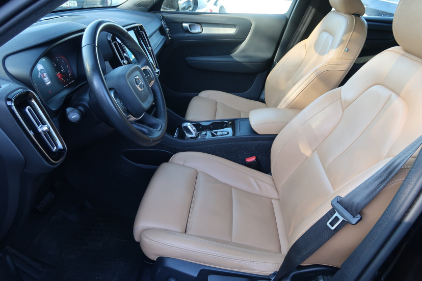 Volvo XC40, 2020
