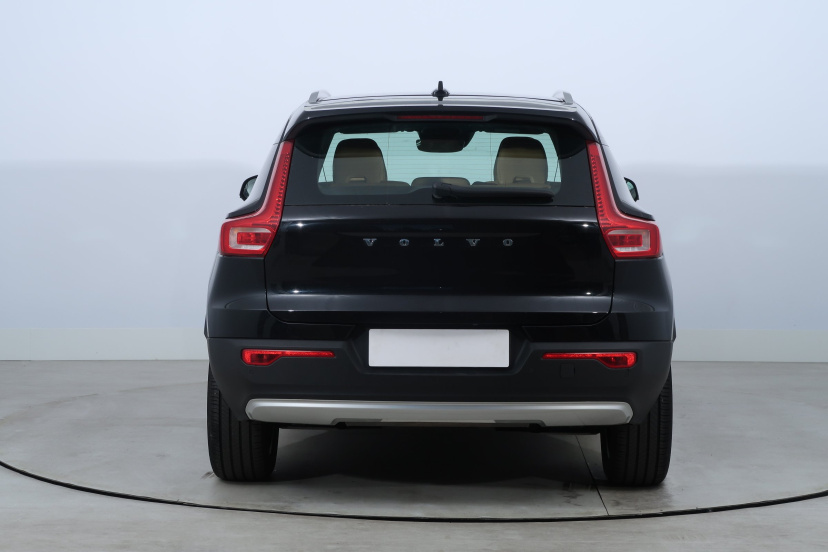 Volvo XC40, 2020