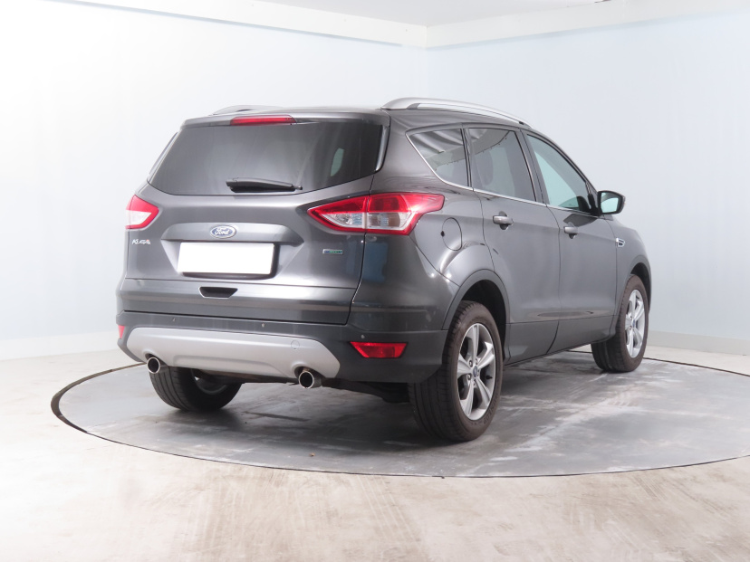 Ford Kuga, 2015