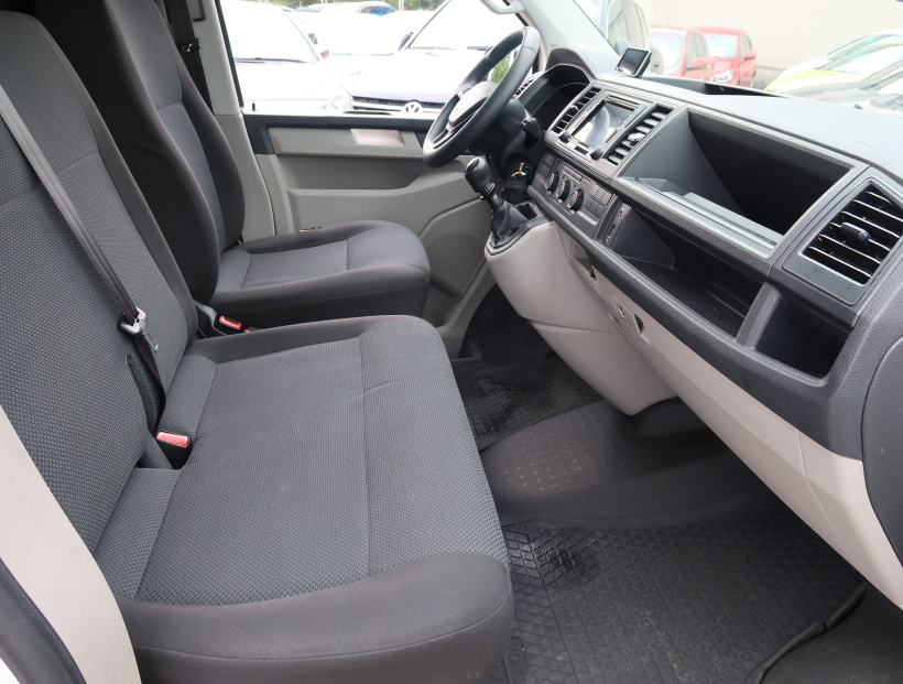 Volkswagen Transporter, 2016