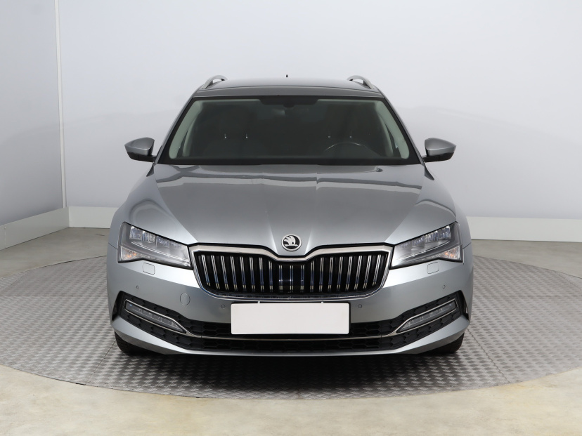Škoda Superb, 2019