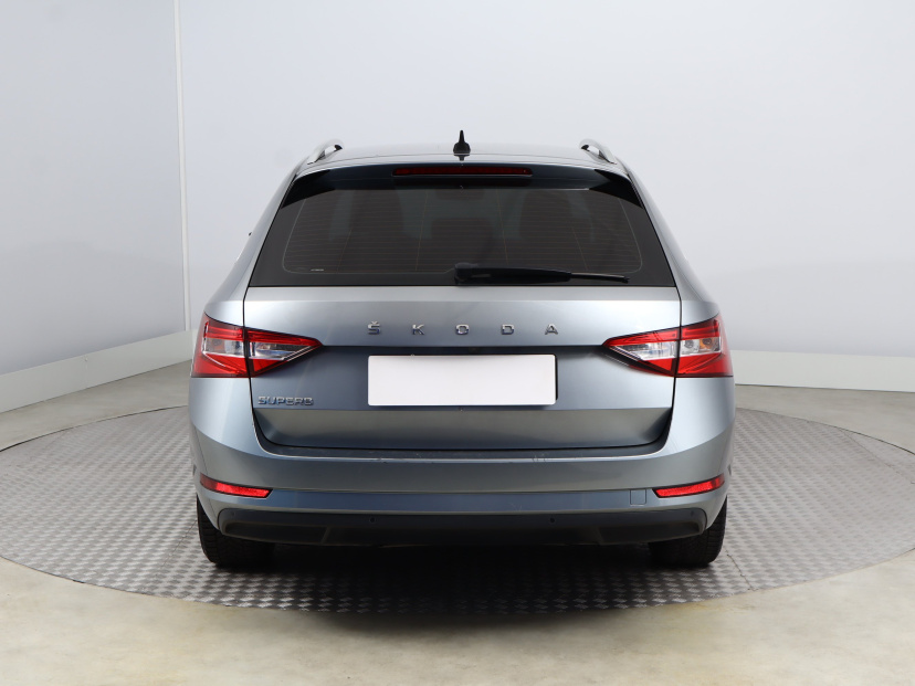 Škoda Superb, 2019