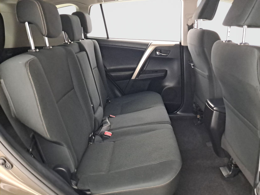 Toyota RAV 4, 2014