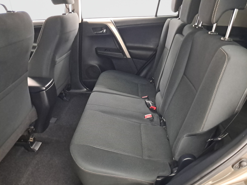 Toyota RAV 4, 2014
