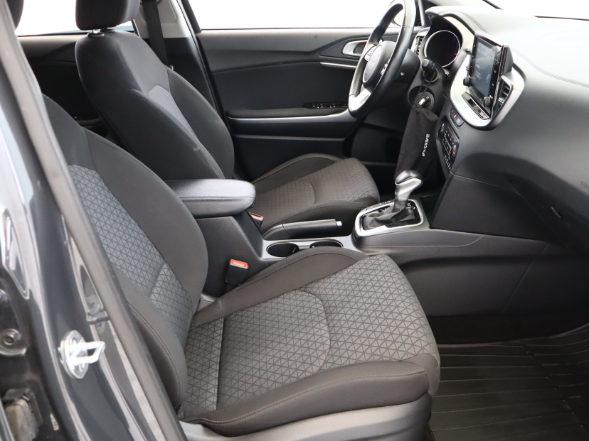 Kia Ceed, 2023