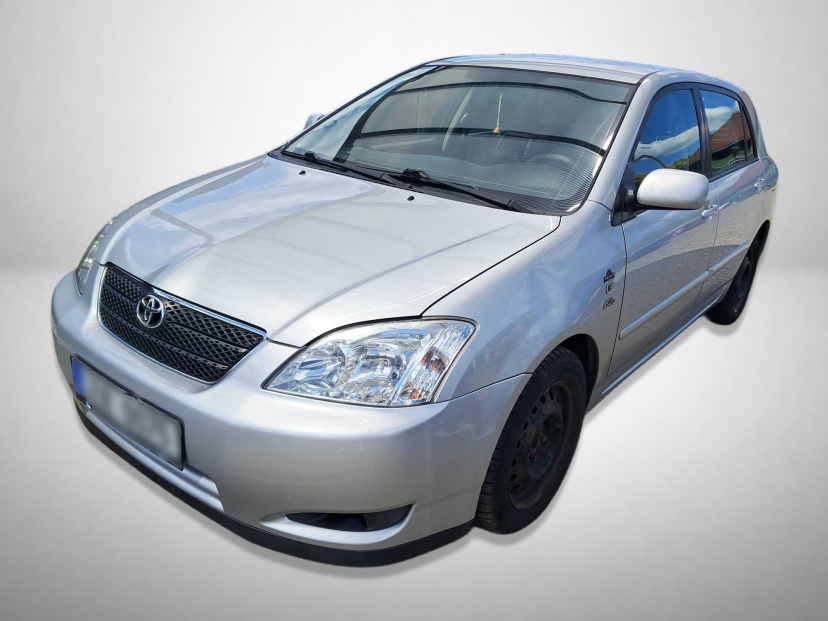 Toyota Corolla, 2004