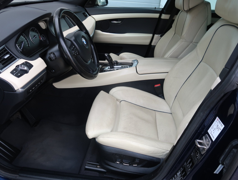 BMW 5GT, 2012