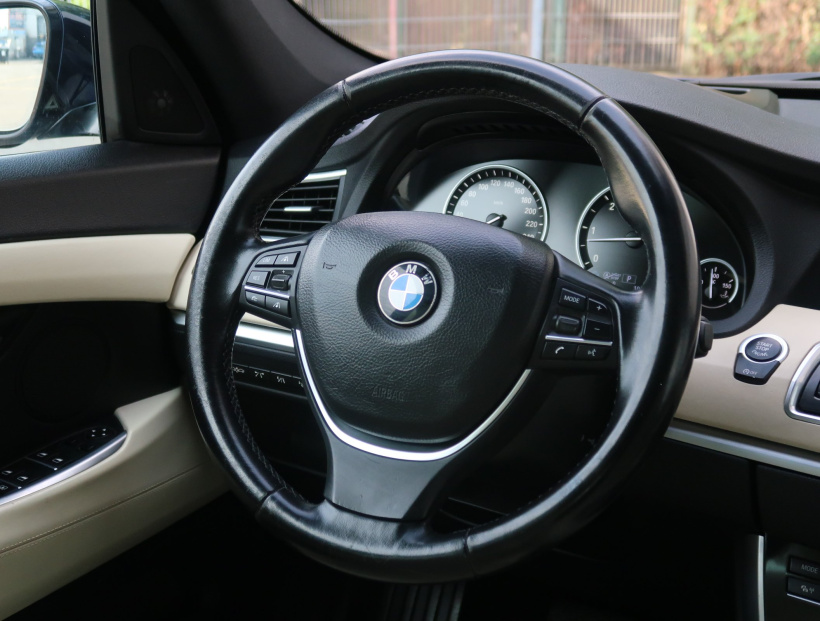 BMW 5GT, 2012