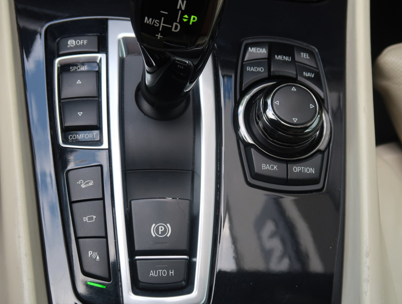 BMW 5GT, 2012