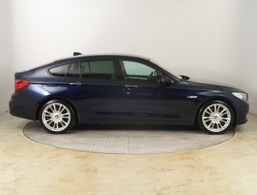 BMW 5GT, 2012