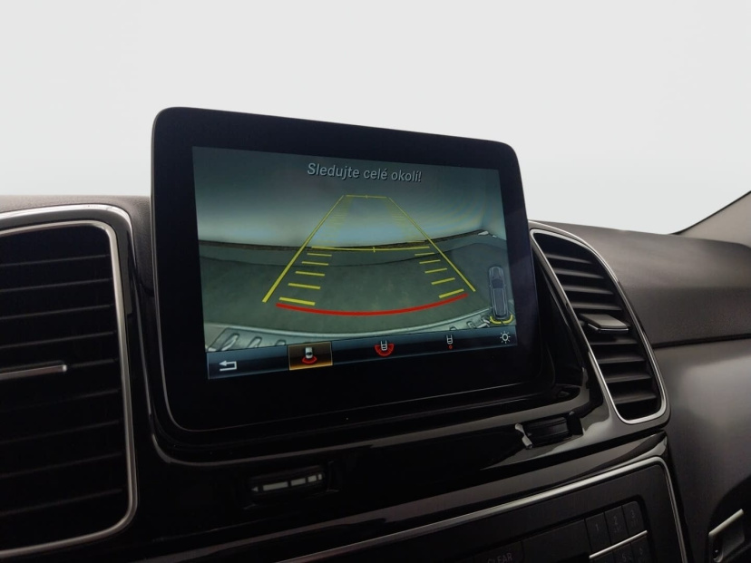 Mercedes-Benz GLE, 2016