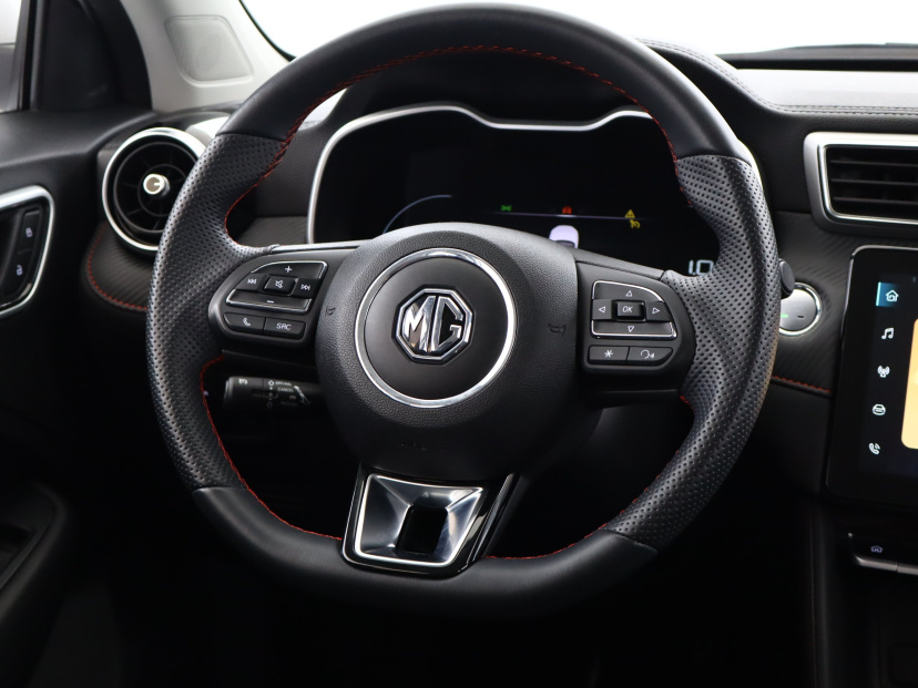 MG ZS SUV, 2024