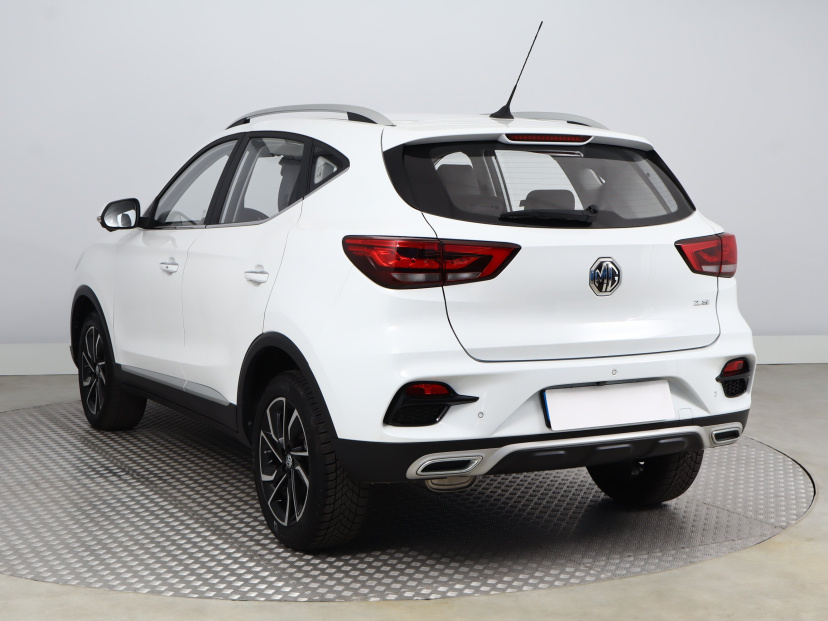 MG ZS SUV, 2024