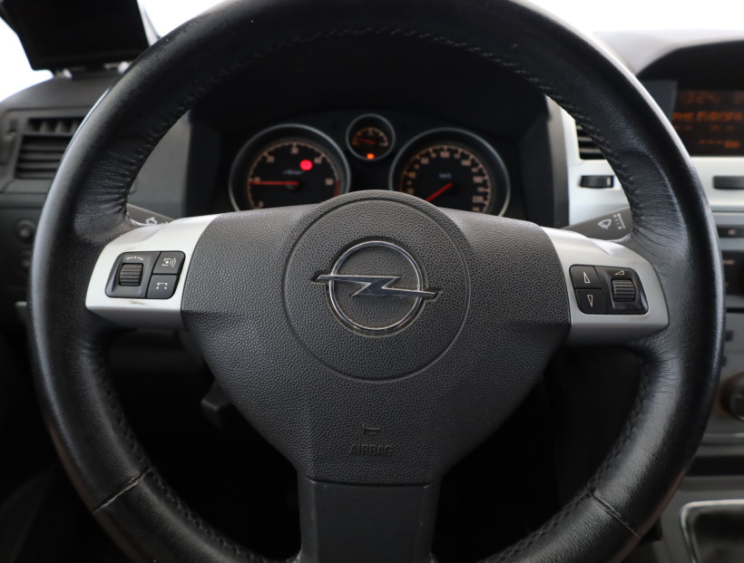 Opel Zafira, 2009