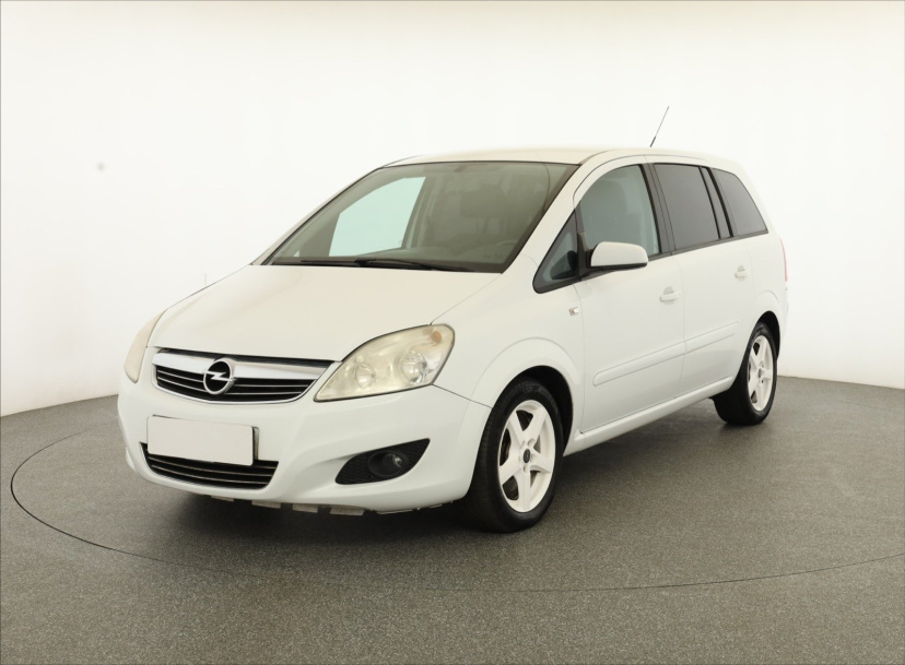 Opel Zafira, 2009