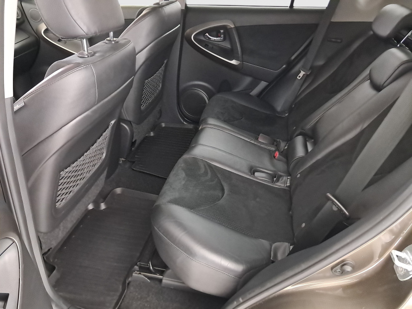 Toyota RAV 4, 2012