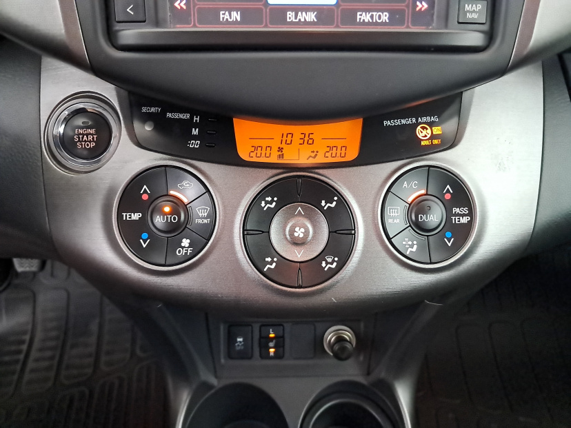 Toyota RAV 4, 2012