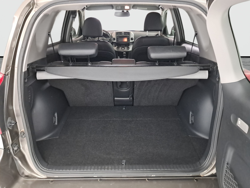 Toyota RAV 4, 2012