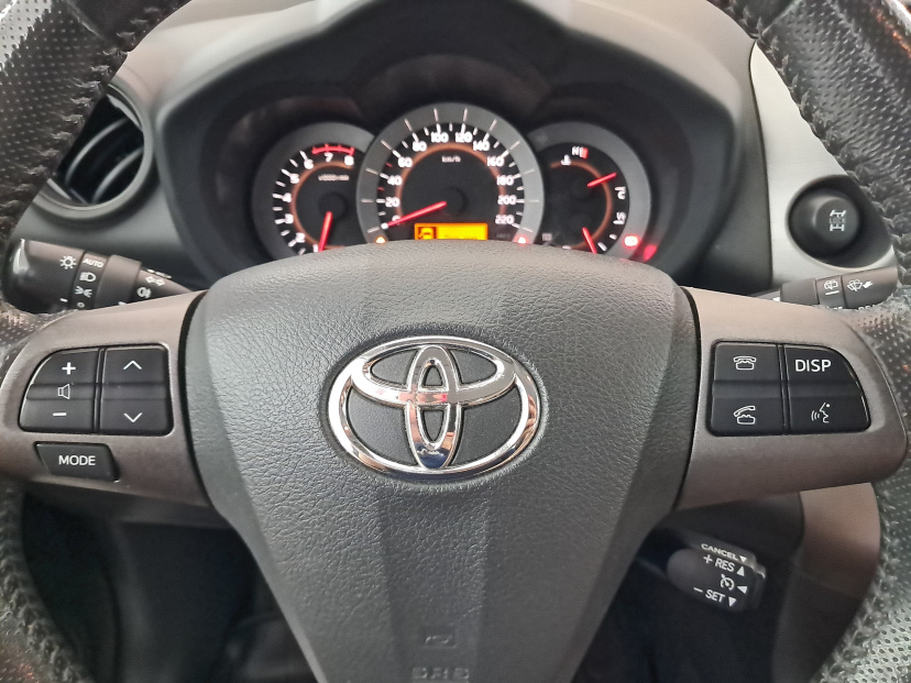Toyota RAV 4, 2012