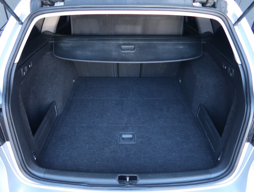 Volkswagen Passat, 2013