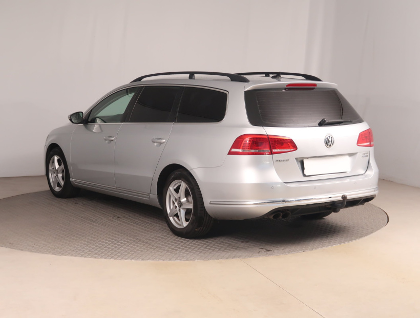 Volkswagen Passat, 2013