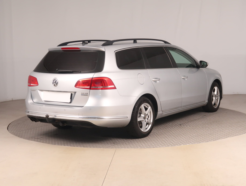 Volkswagen Passat, 2013