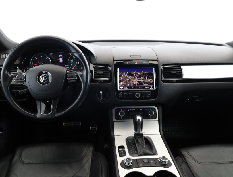Volkswagen Touareg, 2011