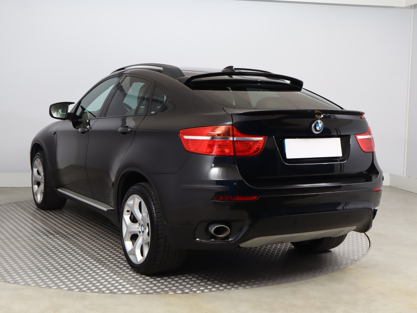 BMW X6, 2011
