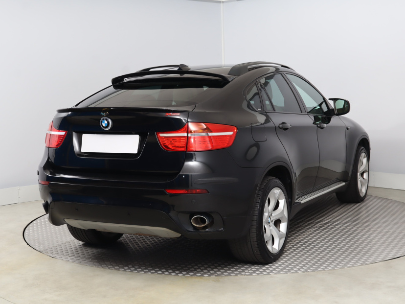 BMW X6, 2011