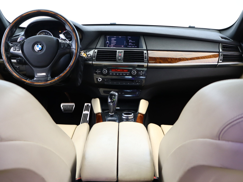 BMW X6, 2011