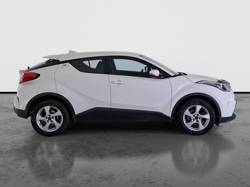 Toyota C-HR, 2017