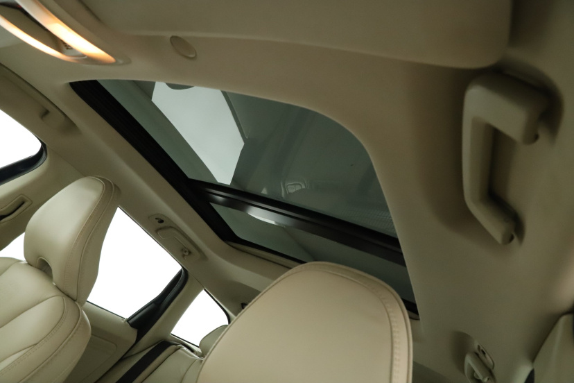 Volvo XC60, 2012